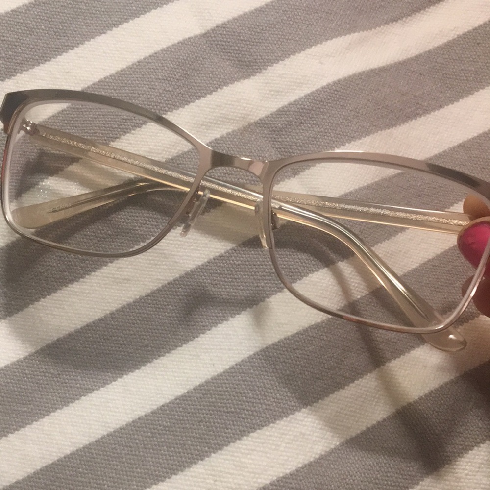 Gorgeous Rose Gold frames - Picture 2 of 8